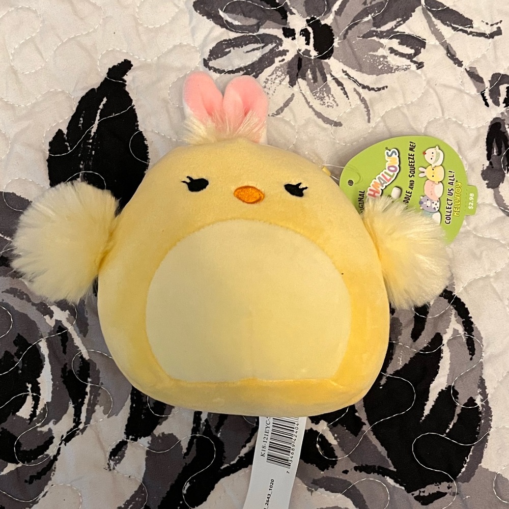 Aimee squishmallow yellow bird Easter with bunny ears 5” new nwt